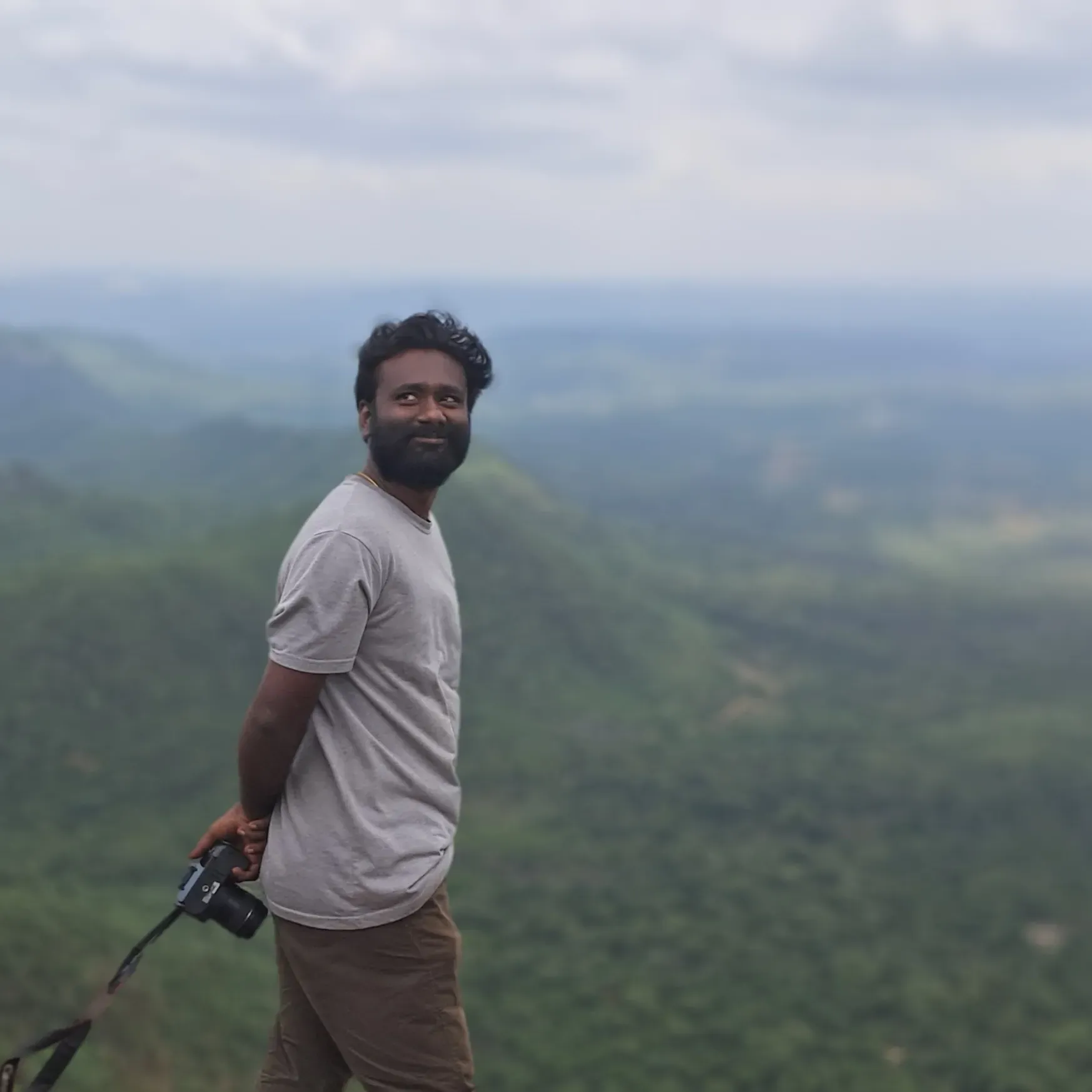 Dr. Kanivalan Iwar